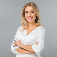 Nina V.